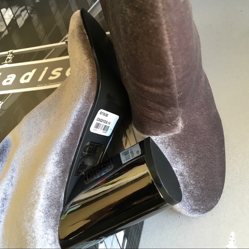 Women's  Aldo Boots - Picture 5 of 6